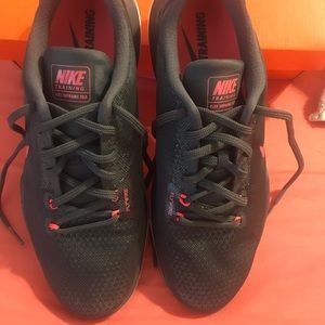 Nike Flex Supreme TR 5